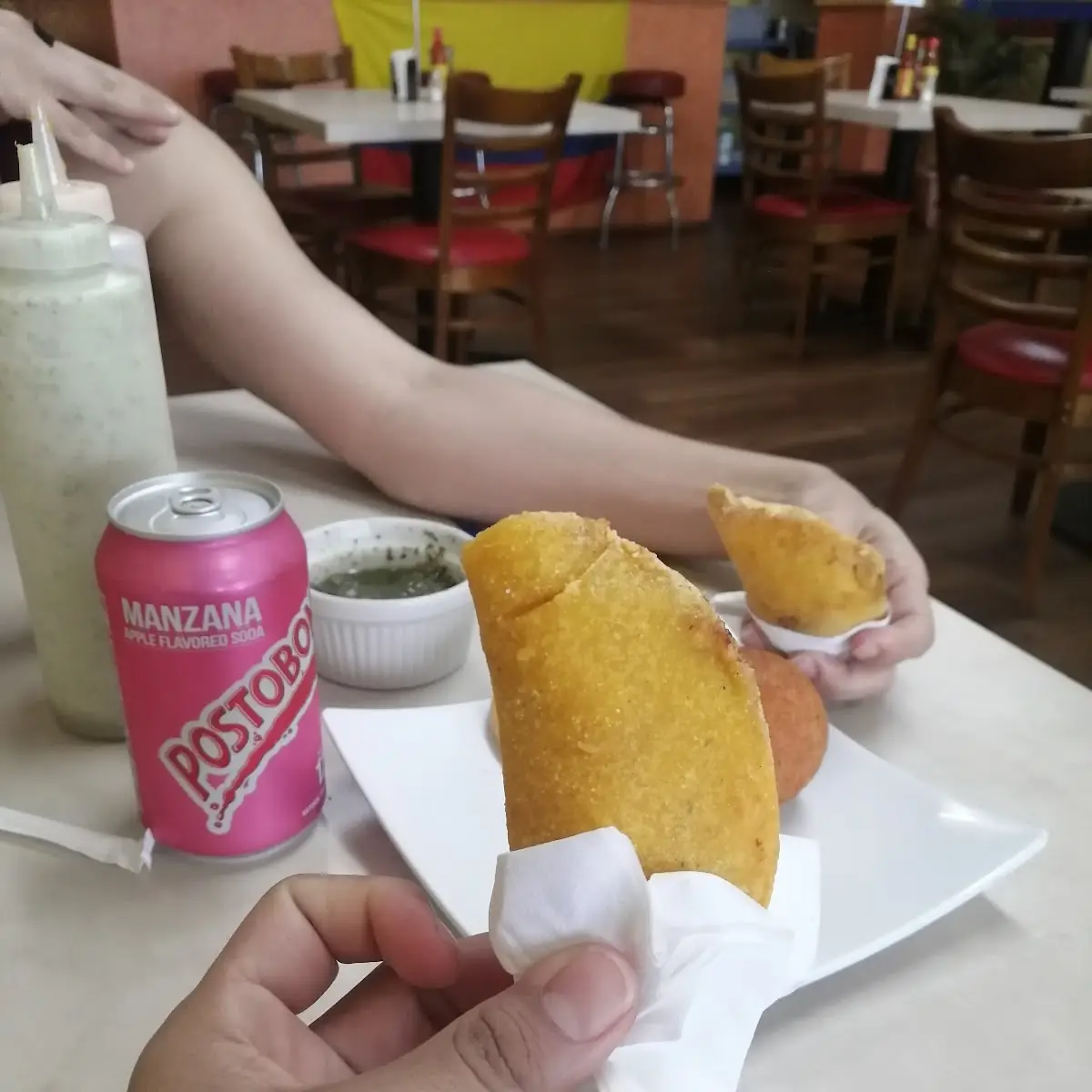 Empanadas Con Manzana Postobon