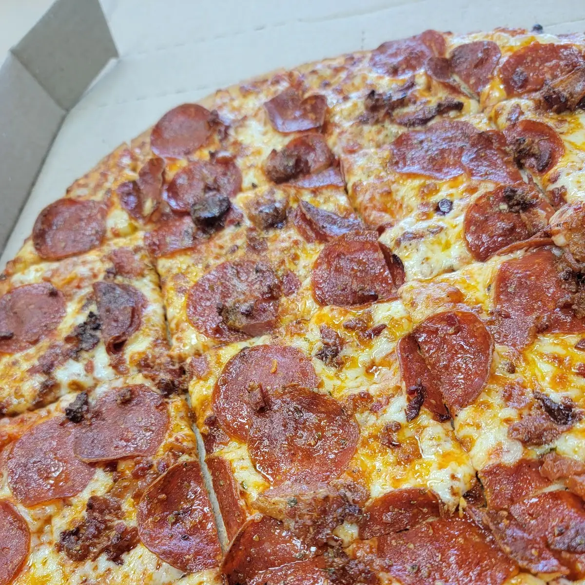 Pepperoni and Bacon Thin Crust