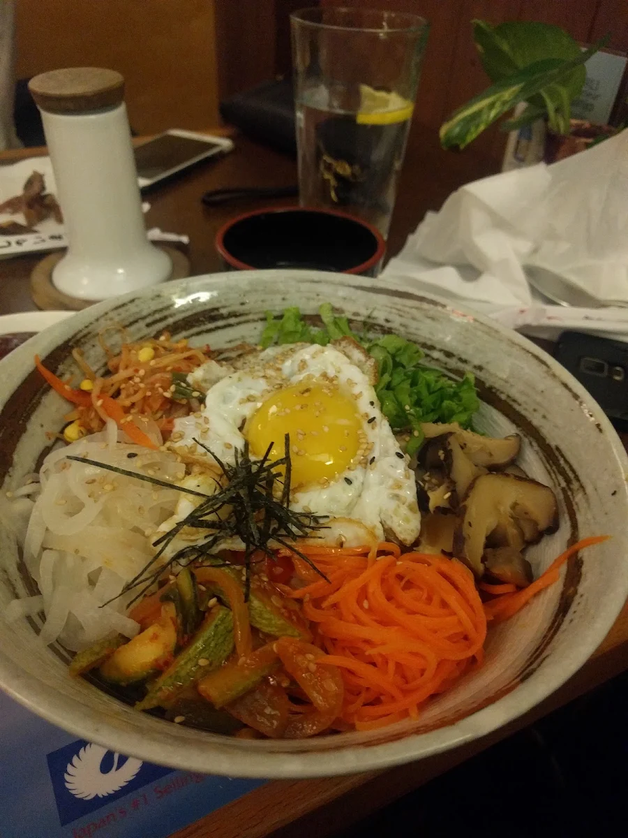 Bi Bim BAP, Toji Sushi
