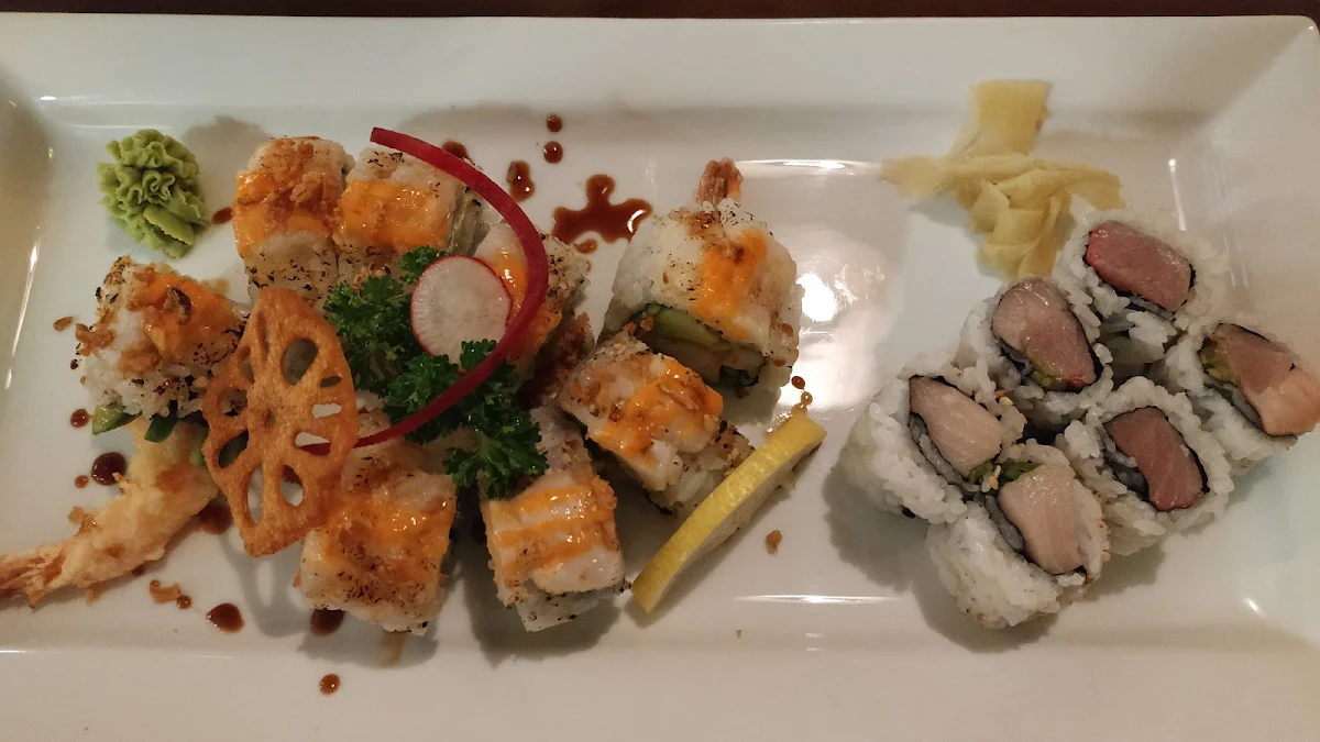 White Dragon Roll, Toji Sushi