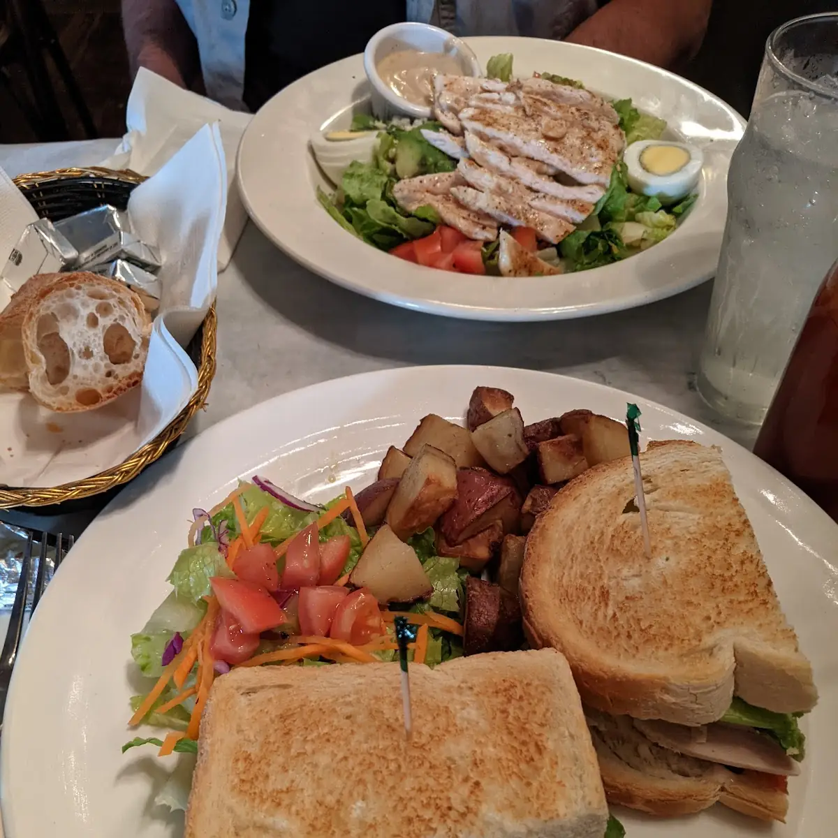 Classic blt 8 00 Roasted Turkey Club