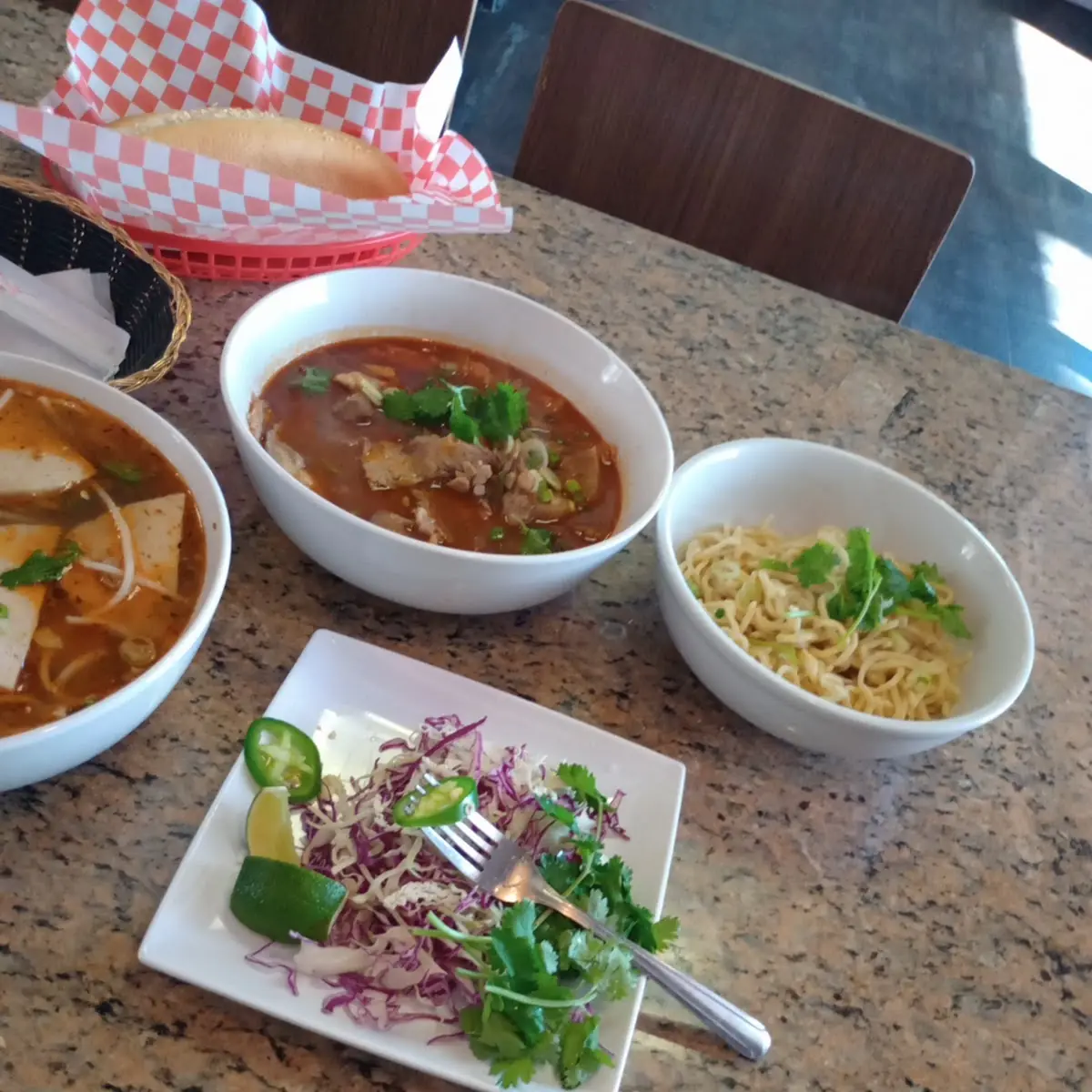 J5. Tofu & Shiitake Mushroom Stir-Fry Noodles / Pho Hoac Mi Xao Nam Dau Hu Chay