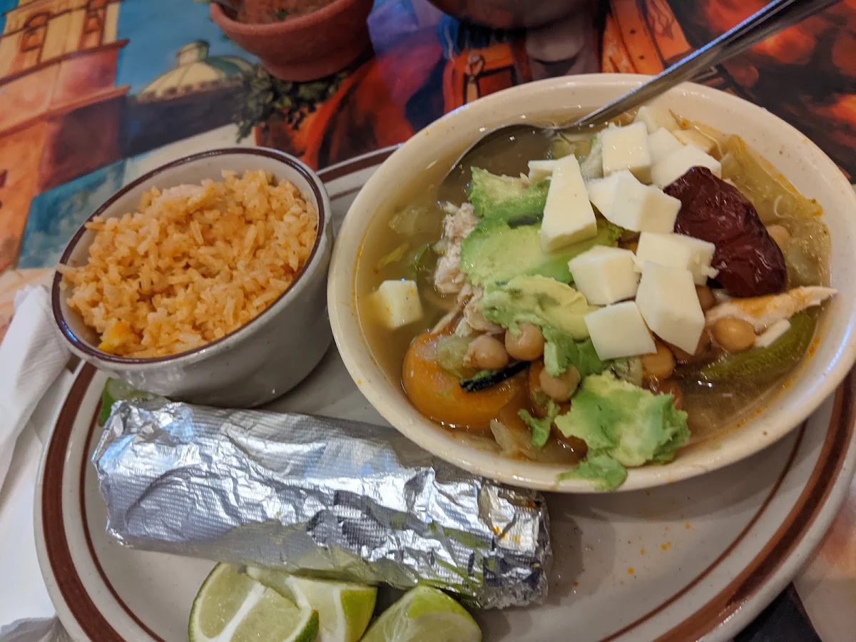 Caldo Tlalpeño