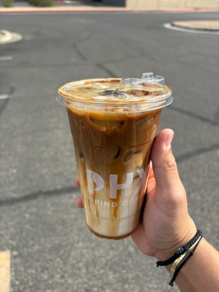 Iced Caramel Macchiato