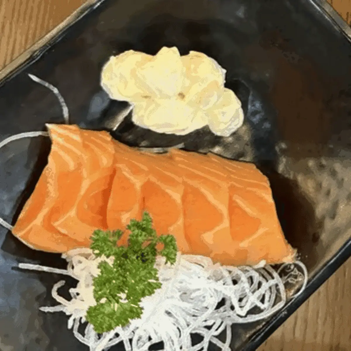 Fresh Sliced Salmon Sashimi