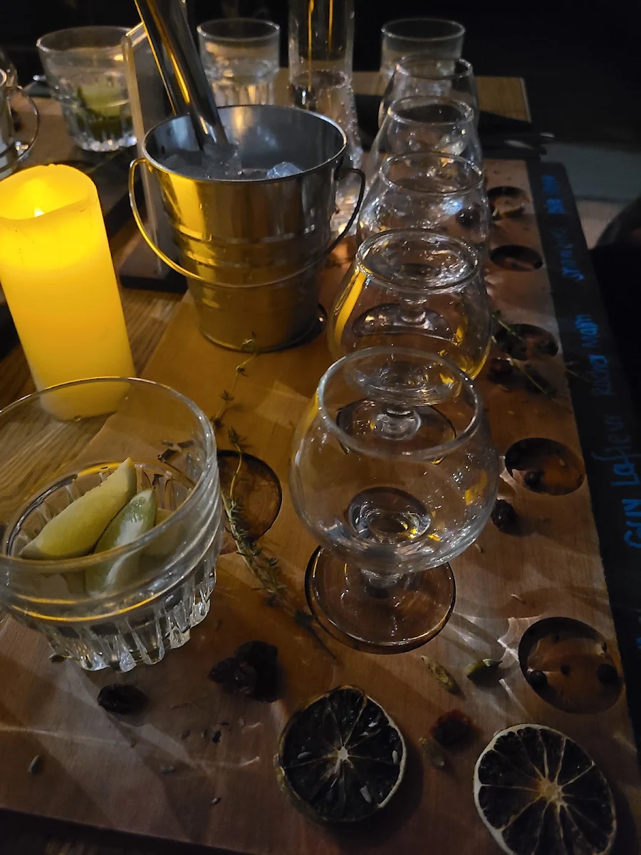 Gin Tasting