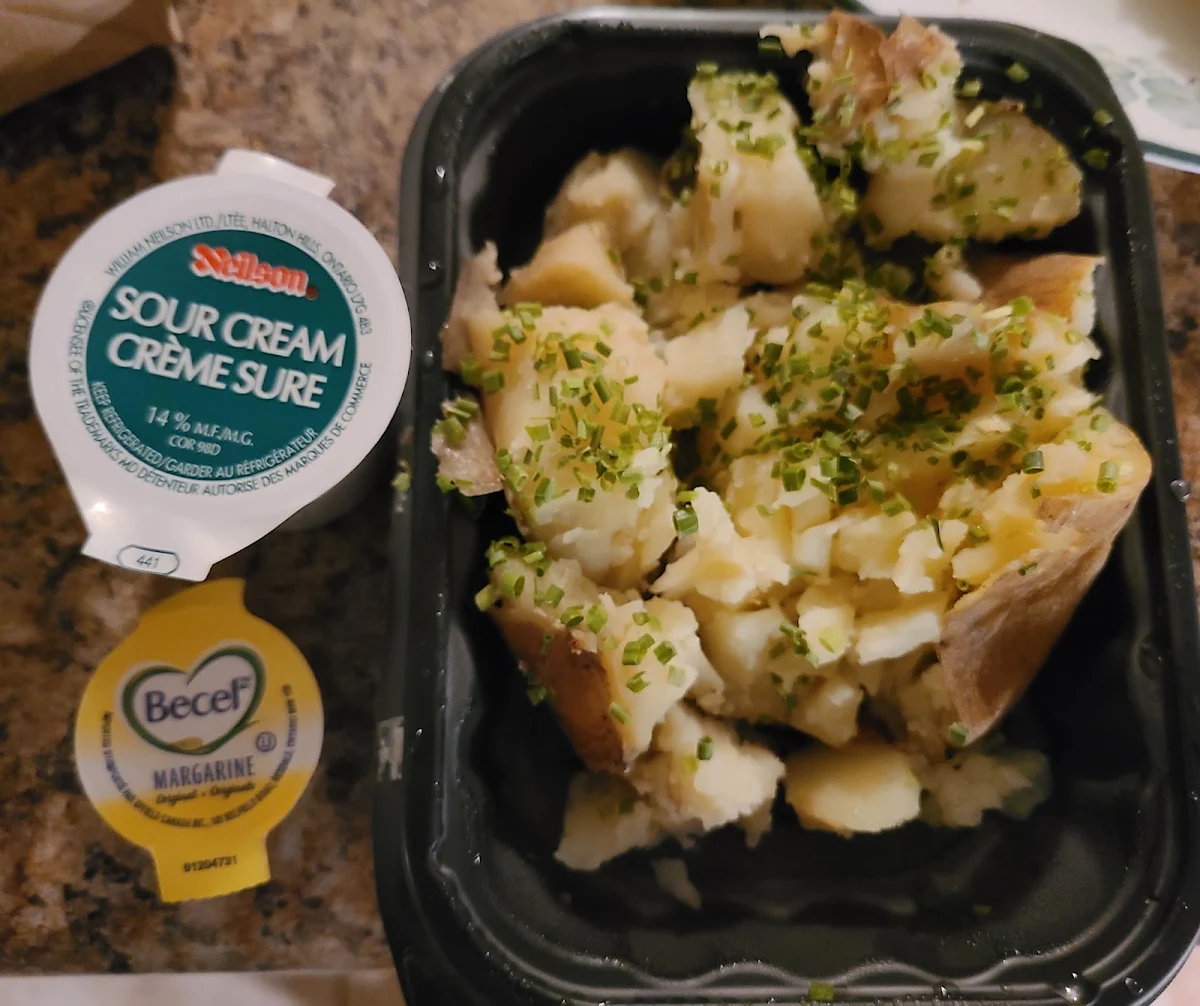 Sour Cream and Chive Baked Potato