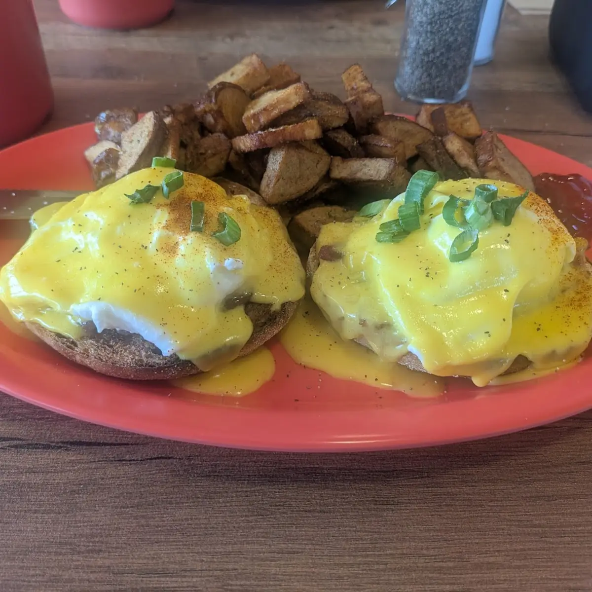 Crab Benedict