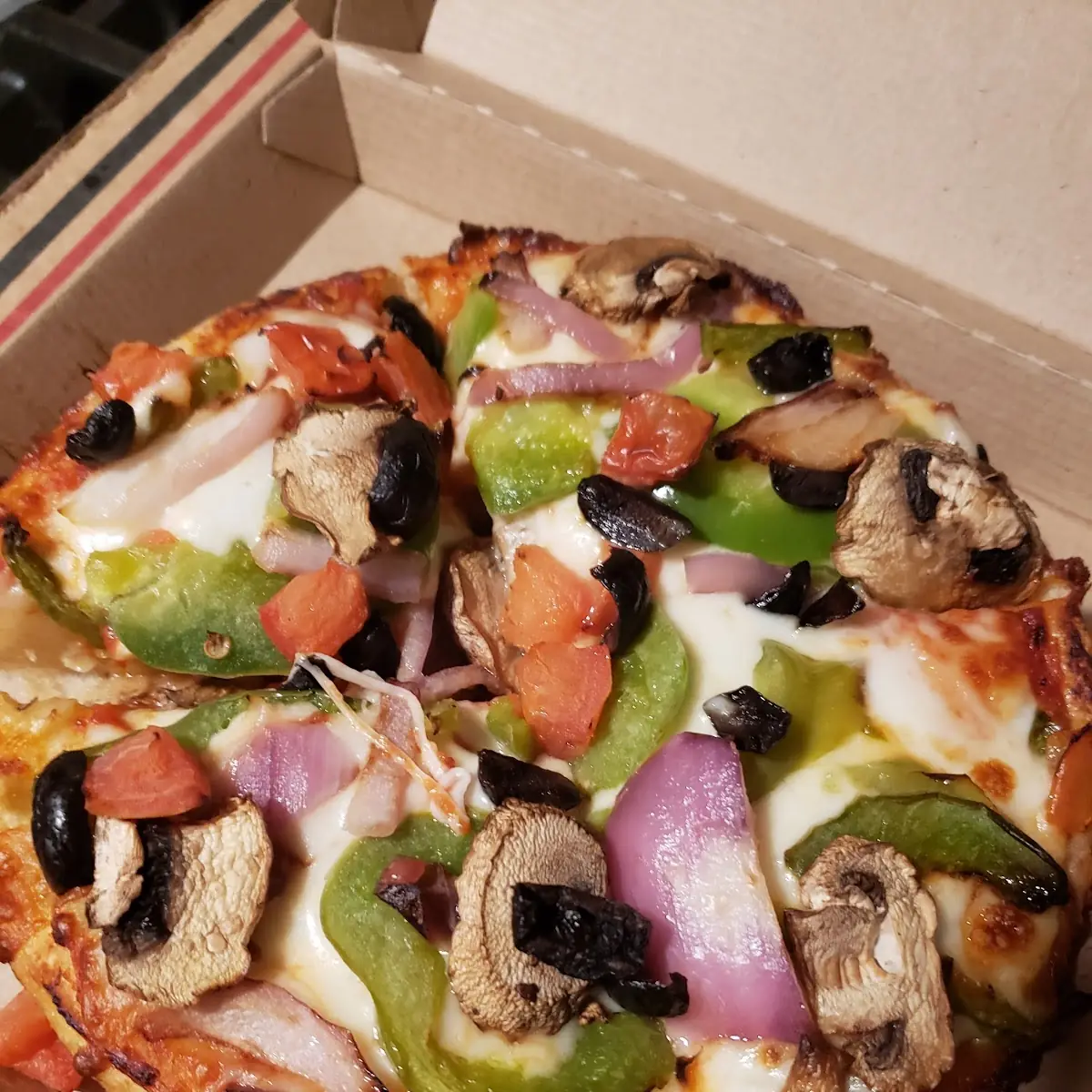 Personal Veggie Lovers Pizza