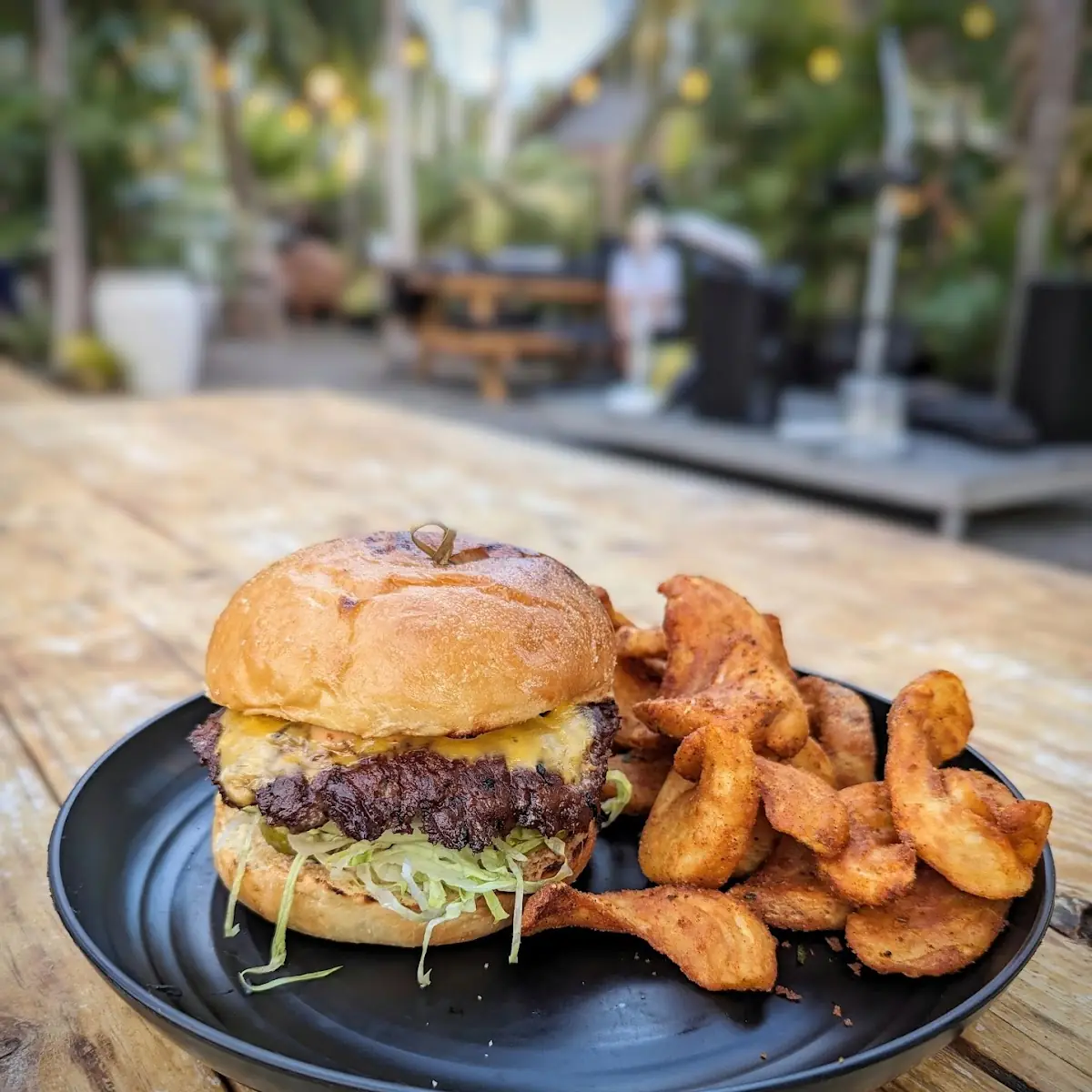 P10 Burger
