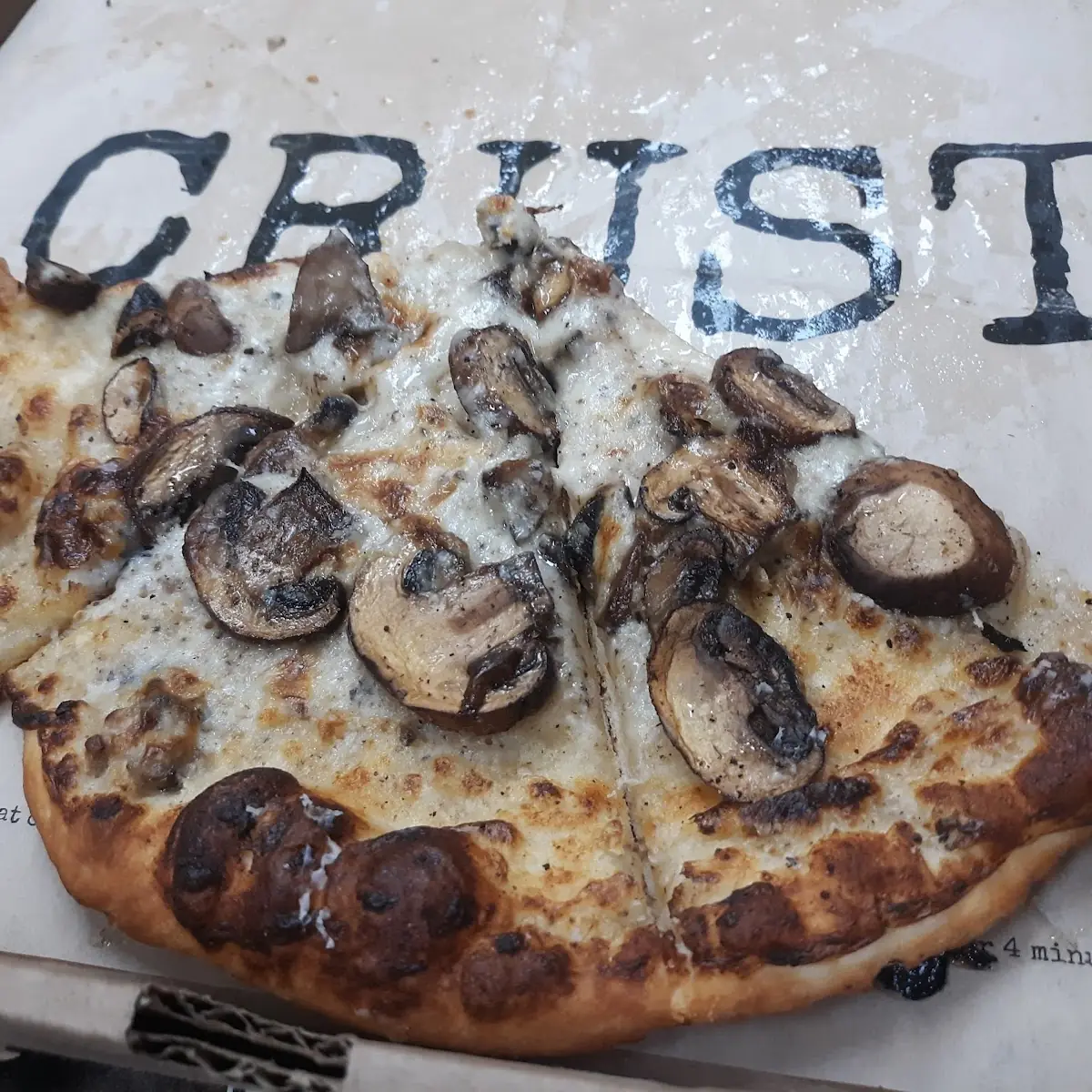White Mushroom Pizza