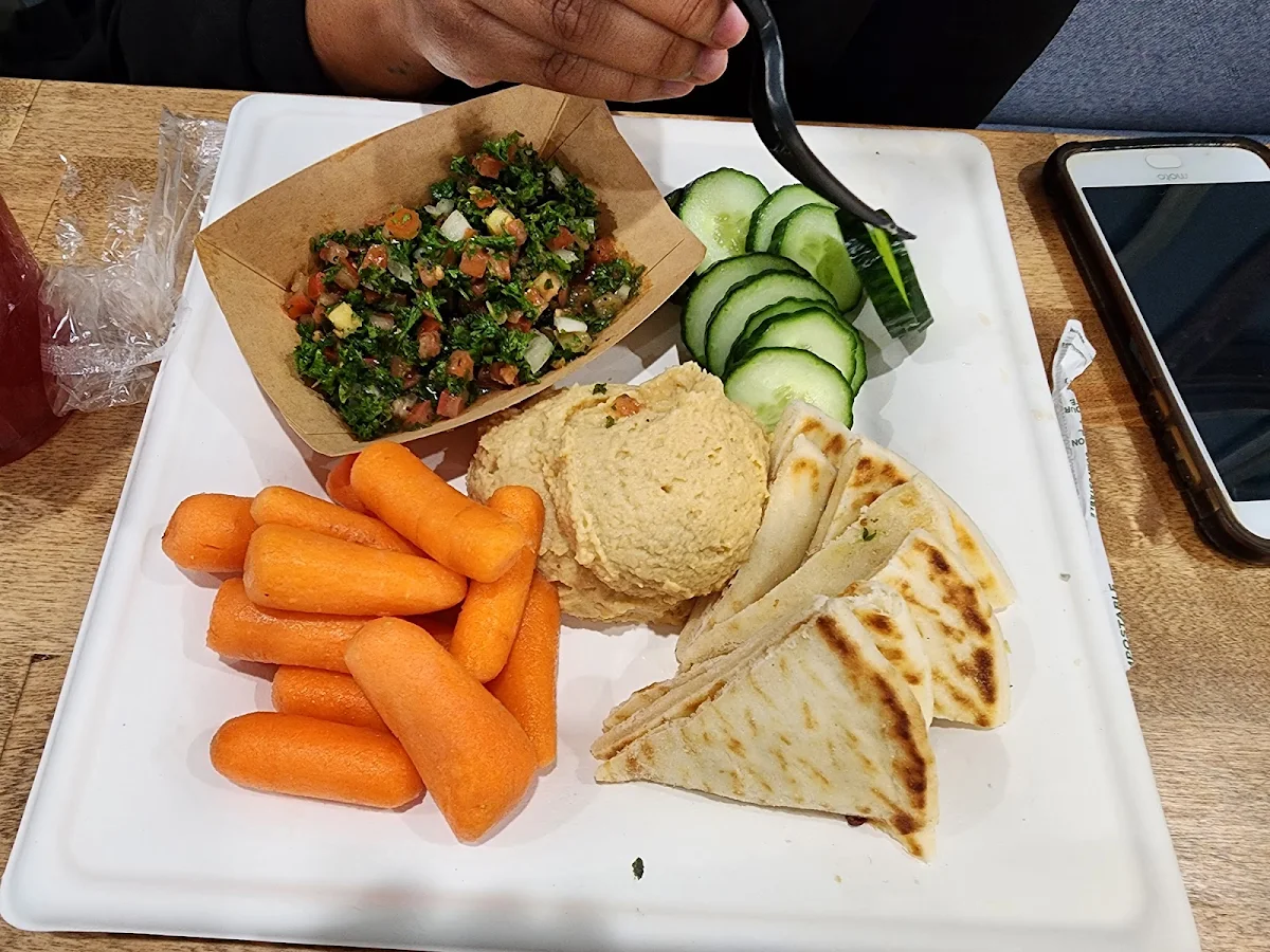 Hummus Plate