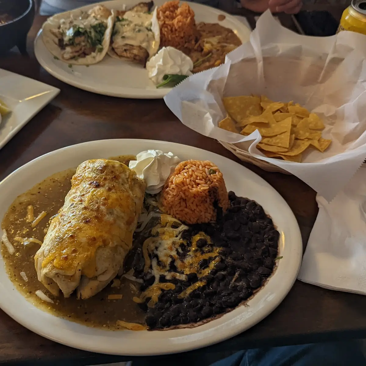 Chile Relleno & Burrito