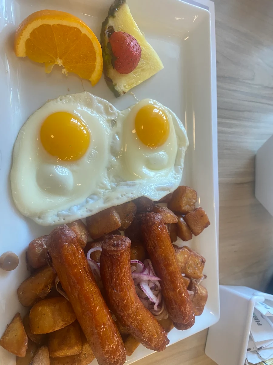 Small Breakfast Poutine Petite Poutine Déjeuner, Pür & Simple