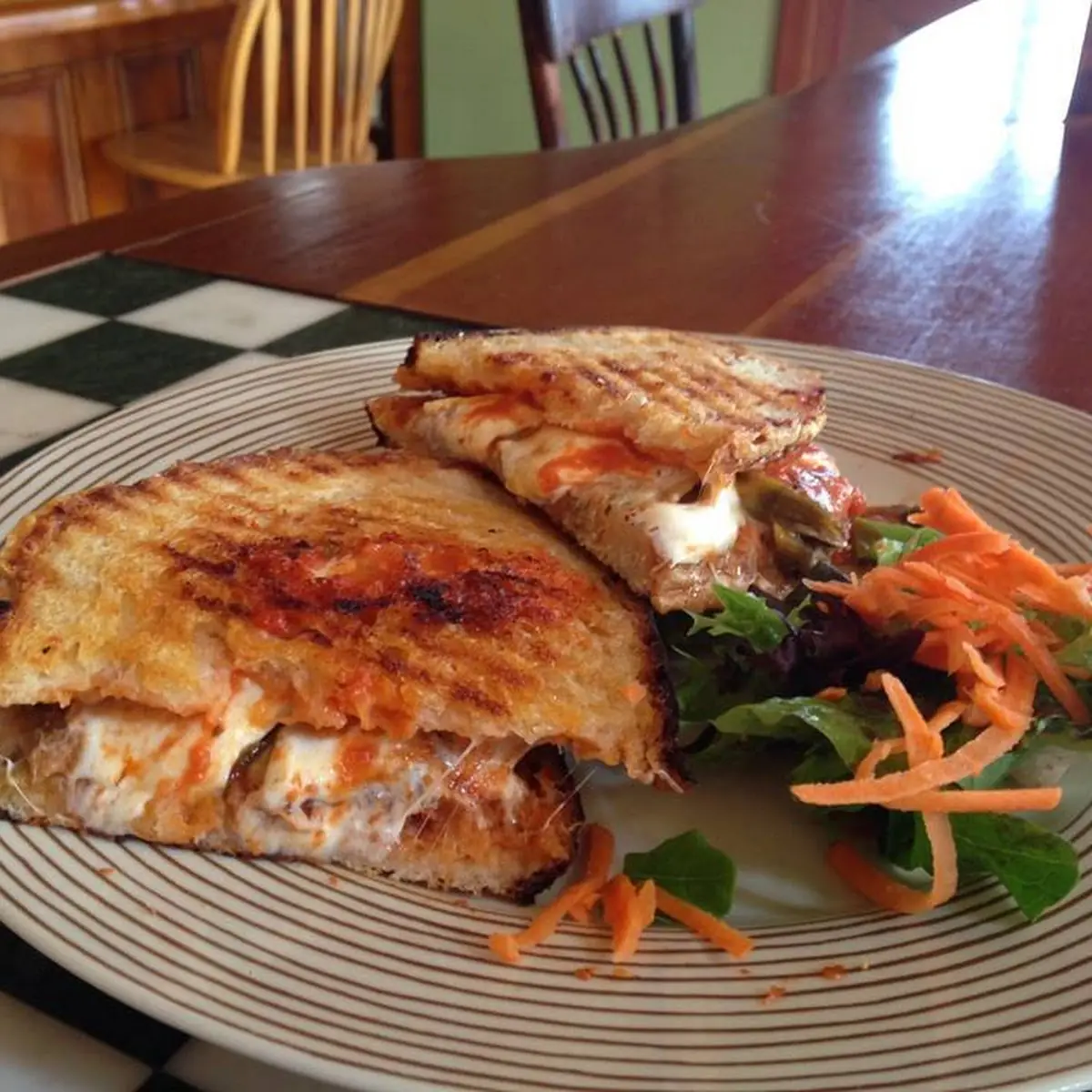 Smoked Chicken Sandwich Plate