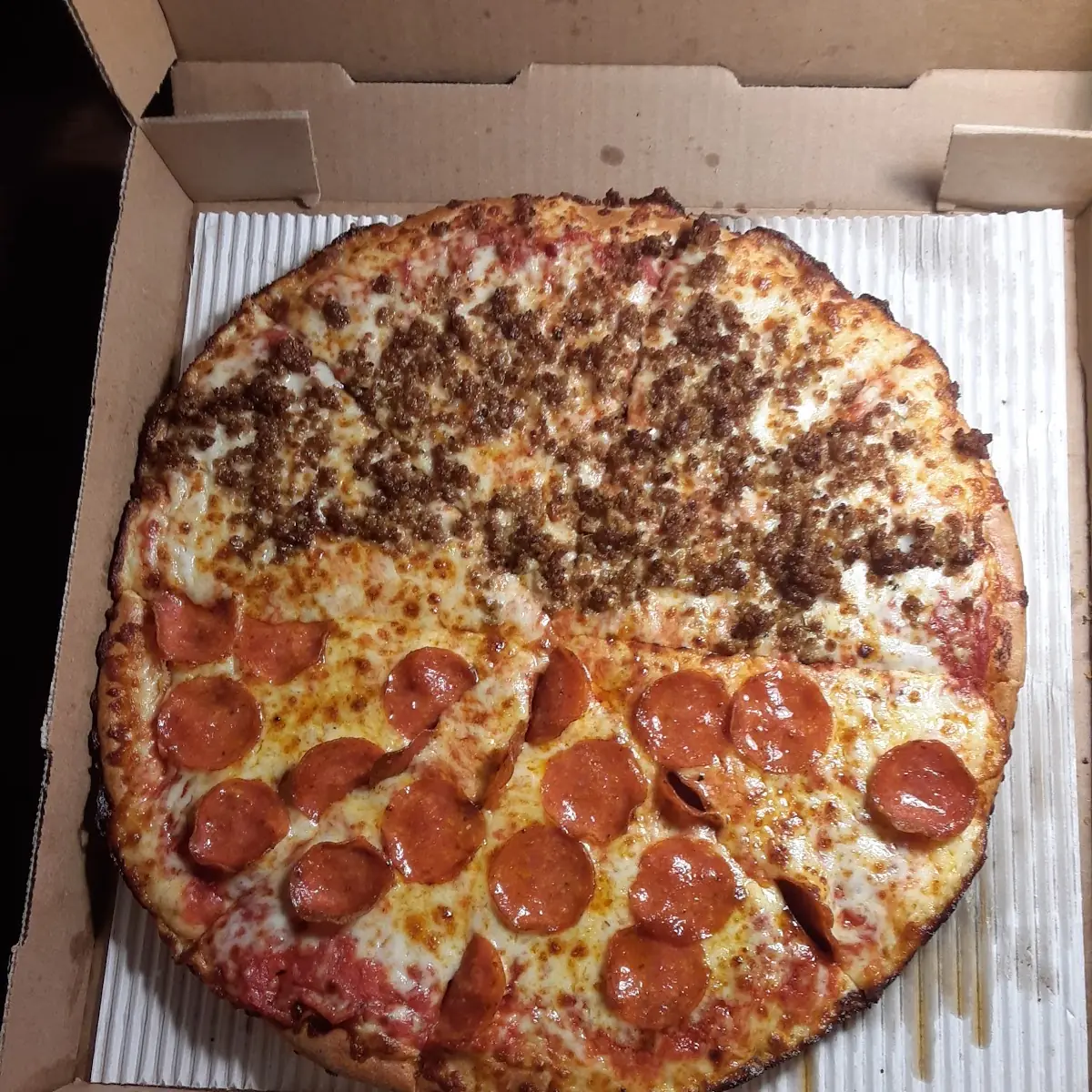 1 2 Pepperoni 1 2 Sausage Pizza