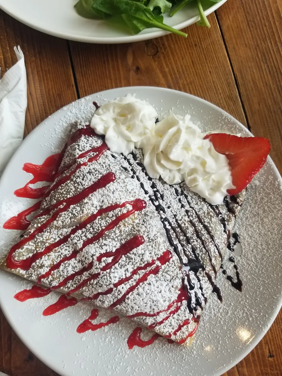Cafe Di Paris Crepe