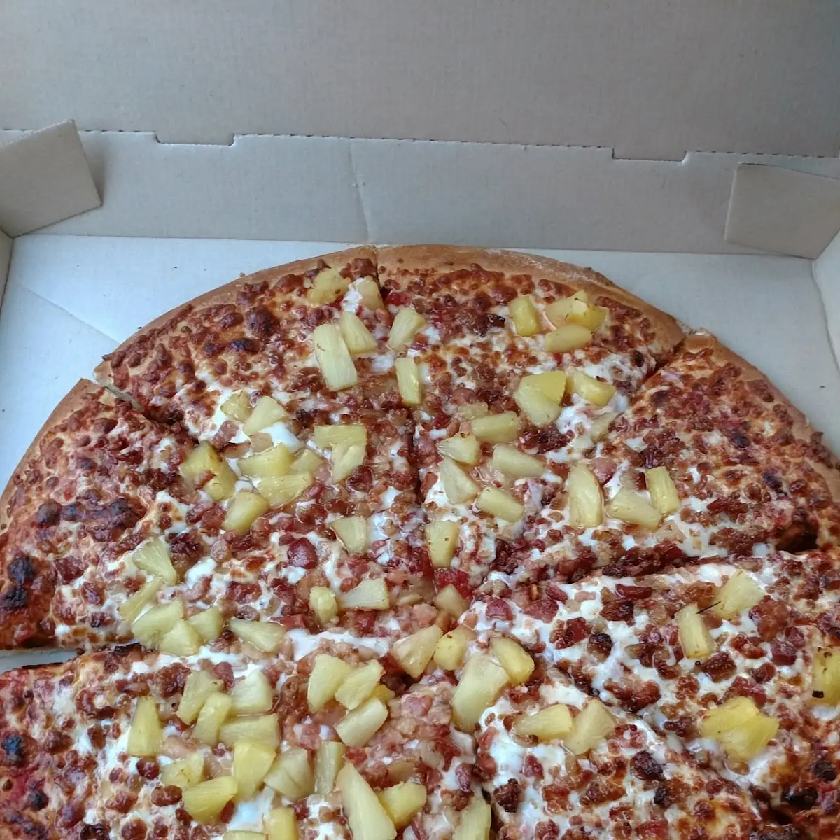 Bacon & Pineapple Pizza