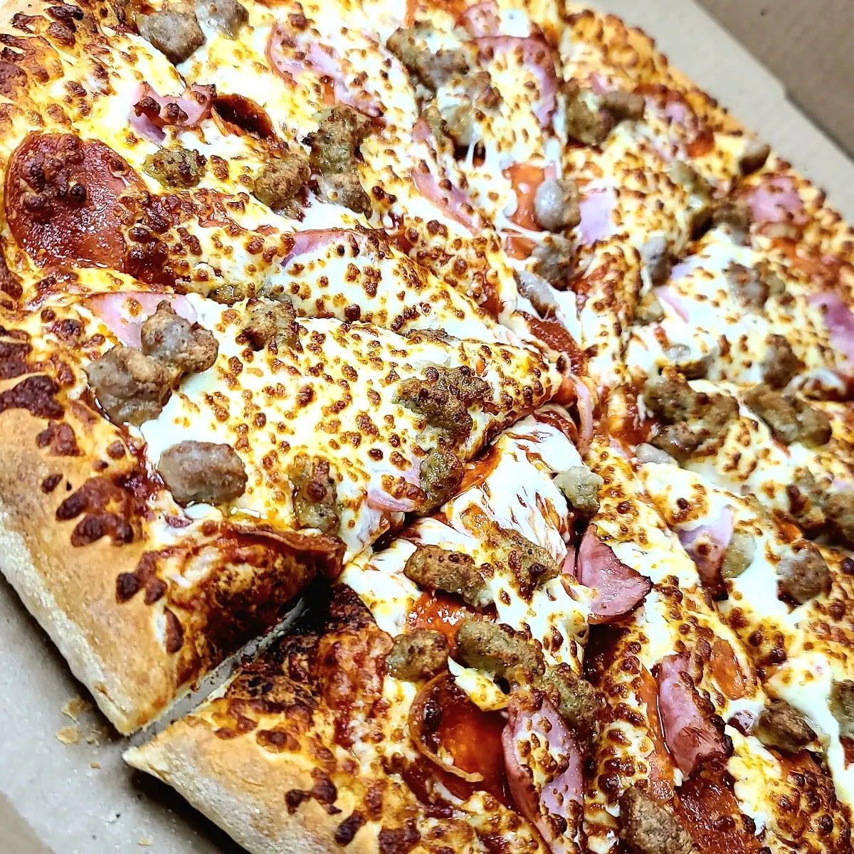Meatzza, Domino's Pizza