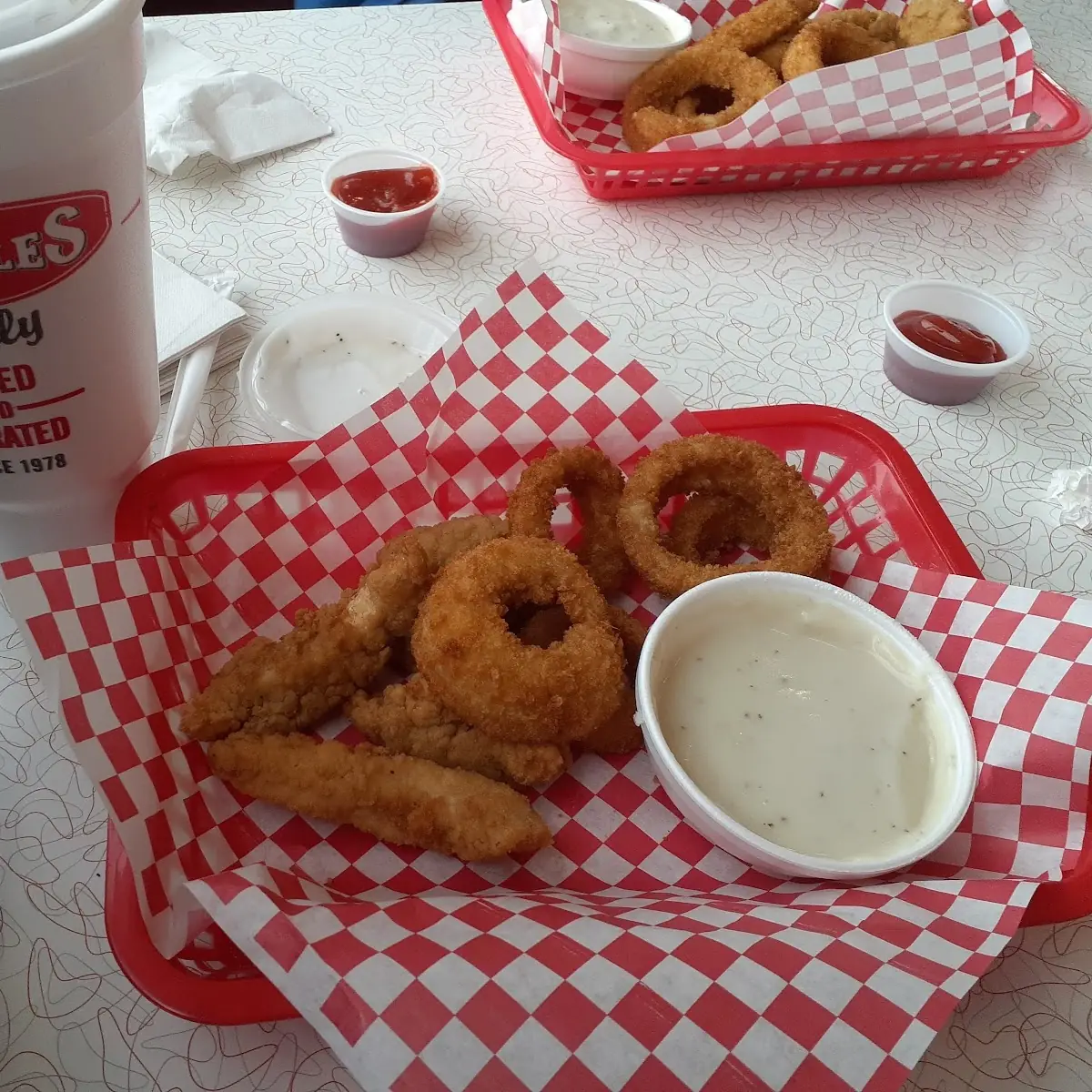 Chicken Strips Onion Rings with Gravy