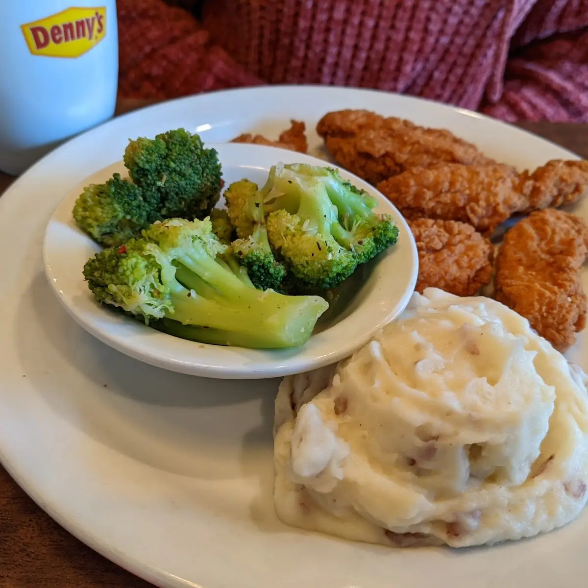 Premium Chicken Tenders with Mashed Potato and Broccoli