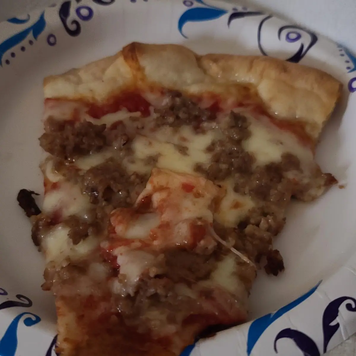 Vitos Sausage Pizza