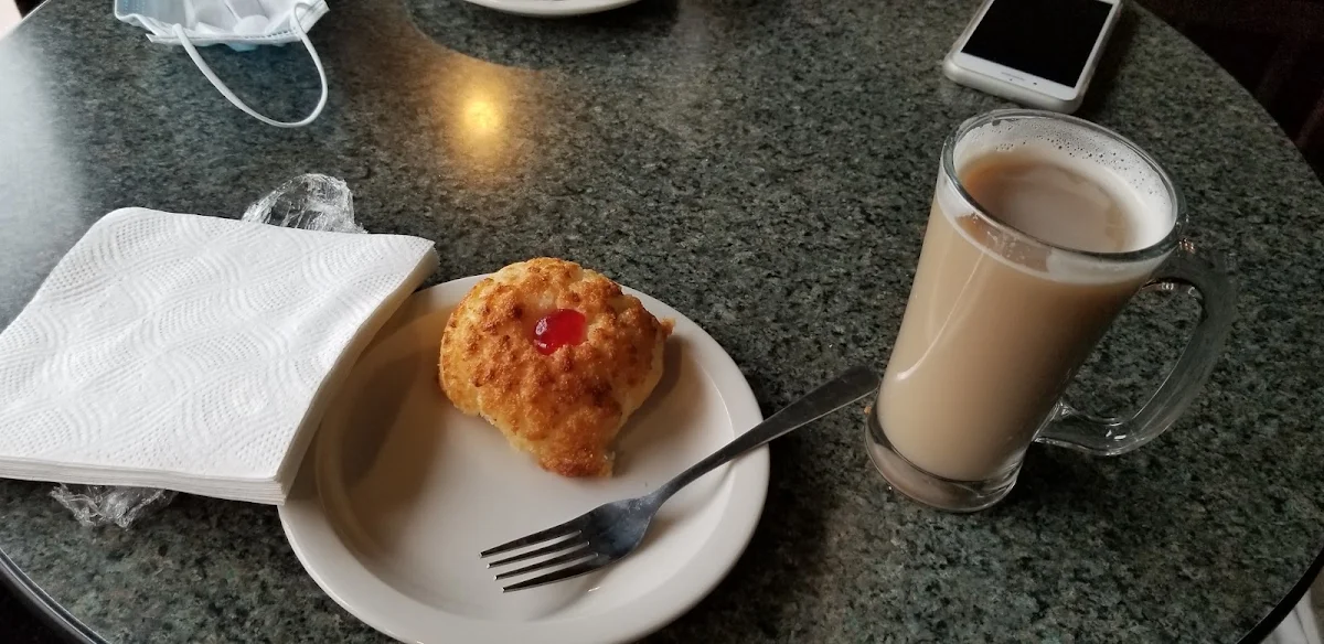 Chai Latte & Coconut Macaroon
