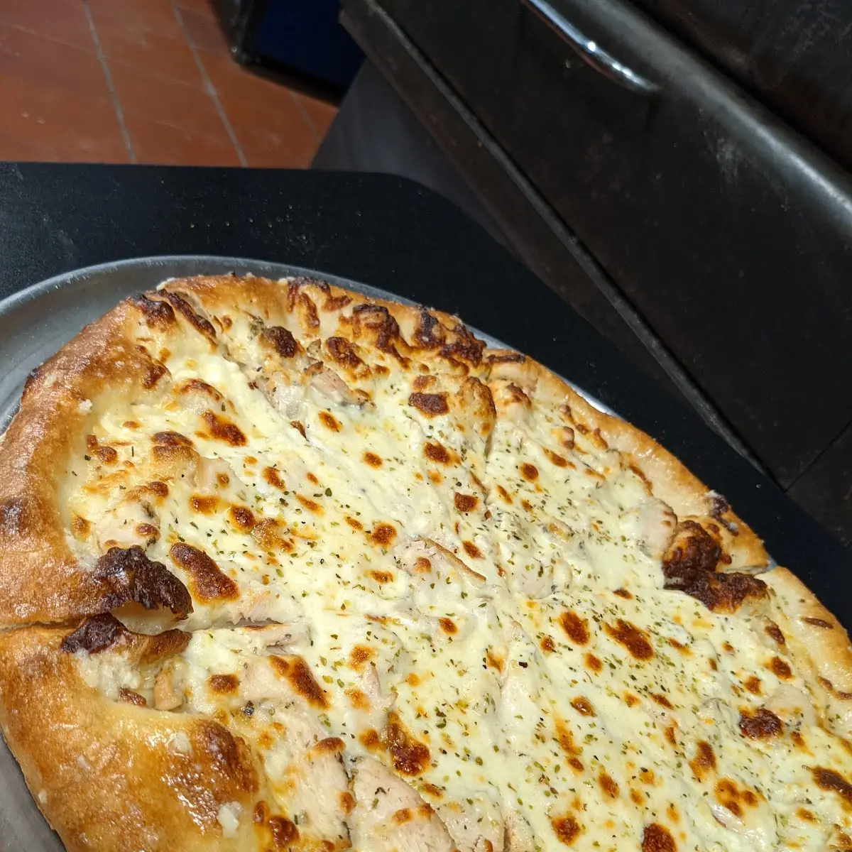 Chicken Alfredo Pizza