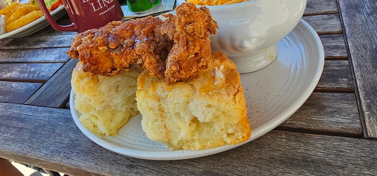Chicken & Biscuits