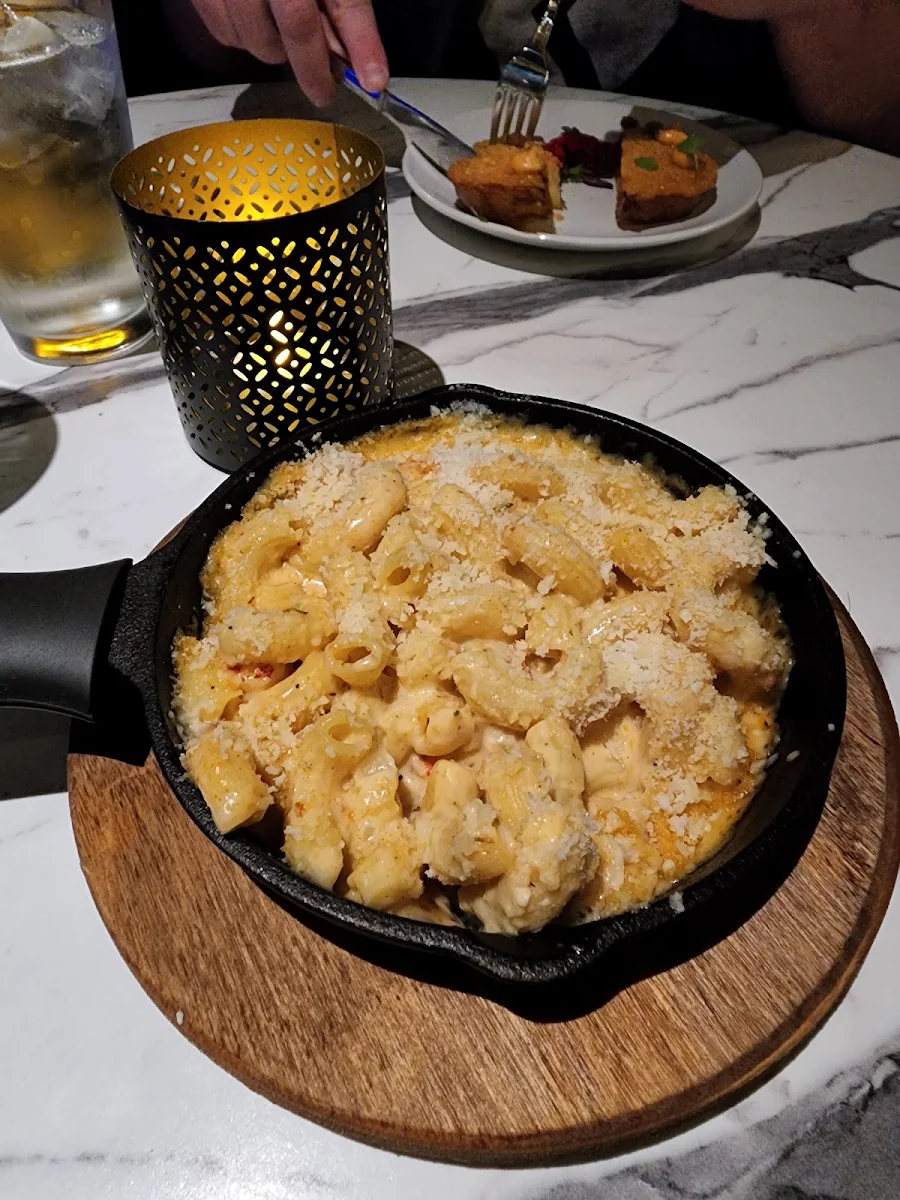 Crawfish Mac and Cheese