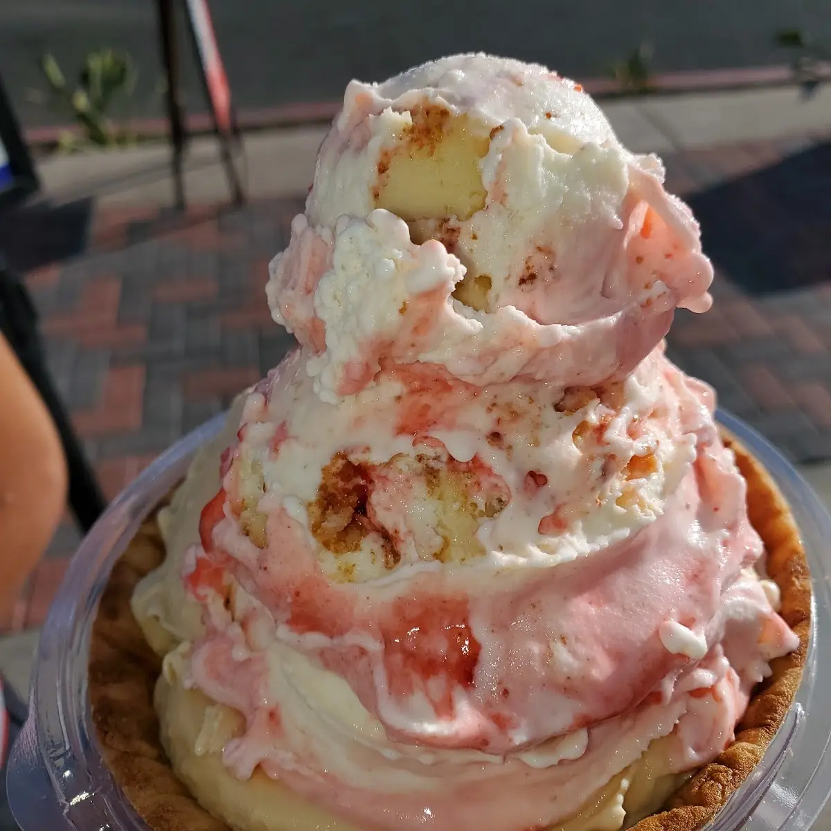 Strawberry Cheesecake Chunk