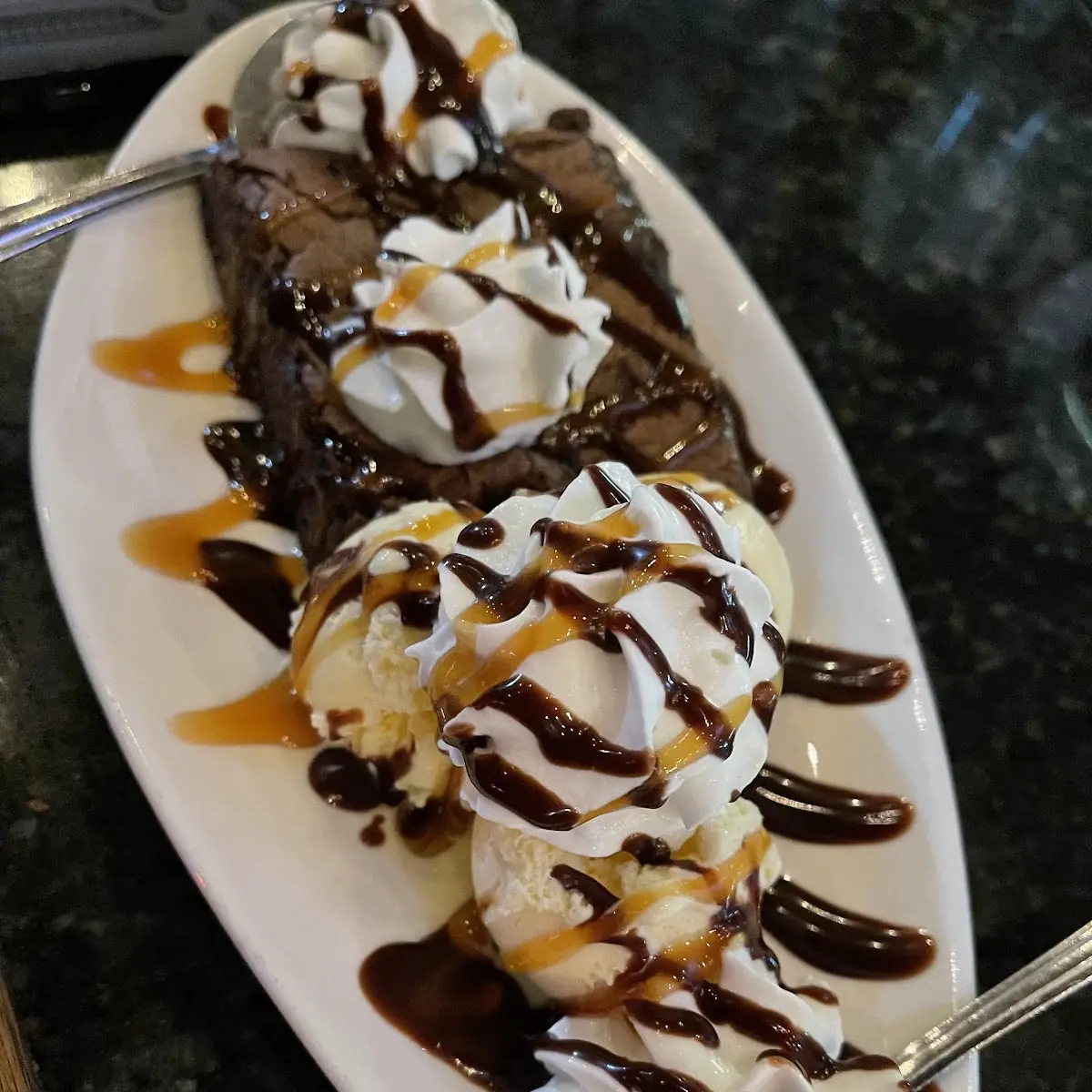 Brownie Ala Mode