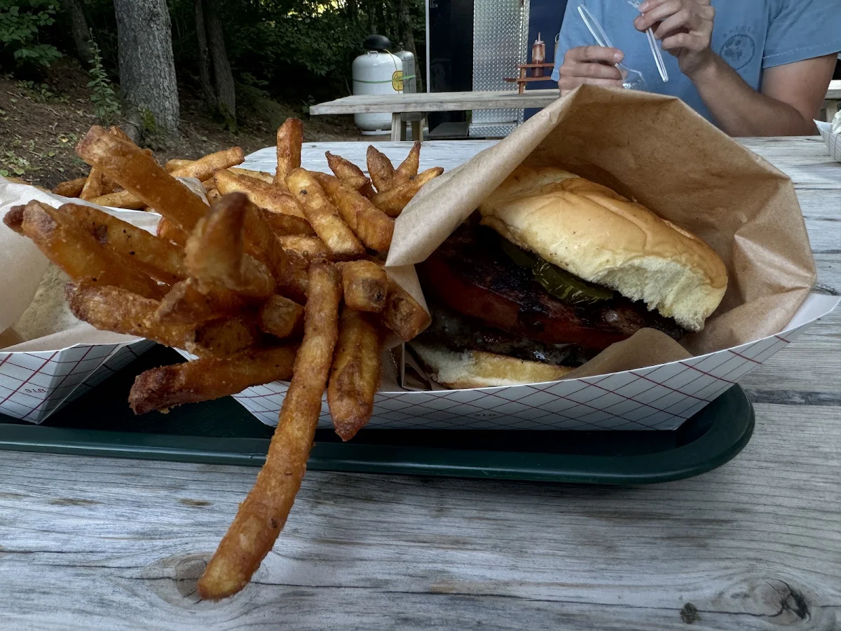 BBQ Bac Burger & Fries