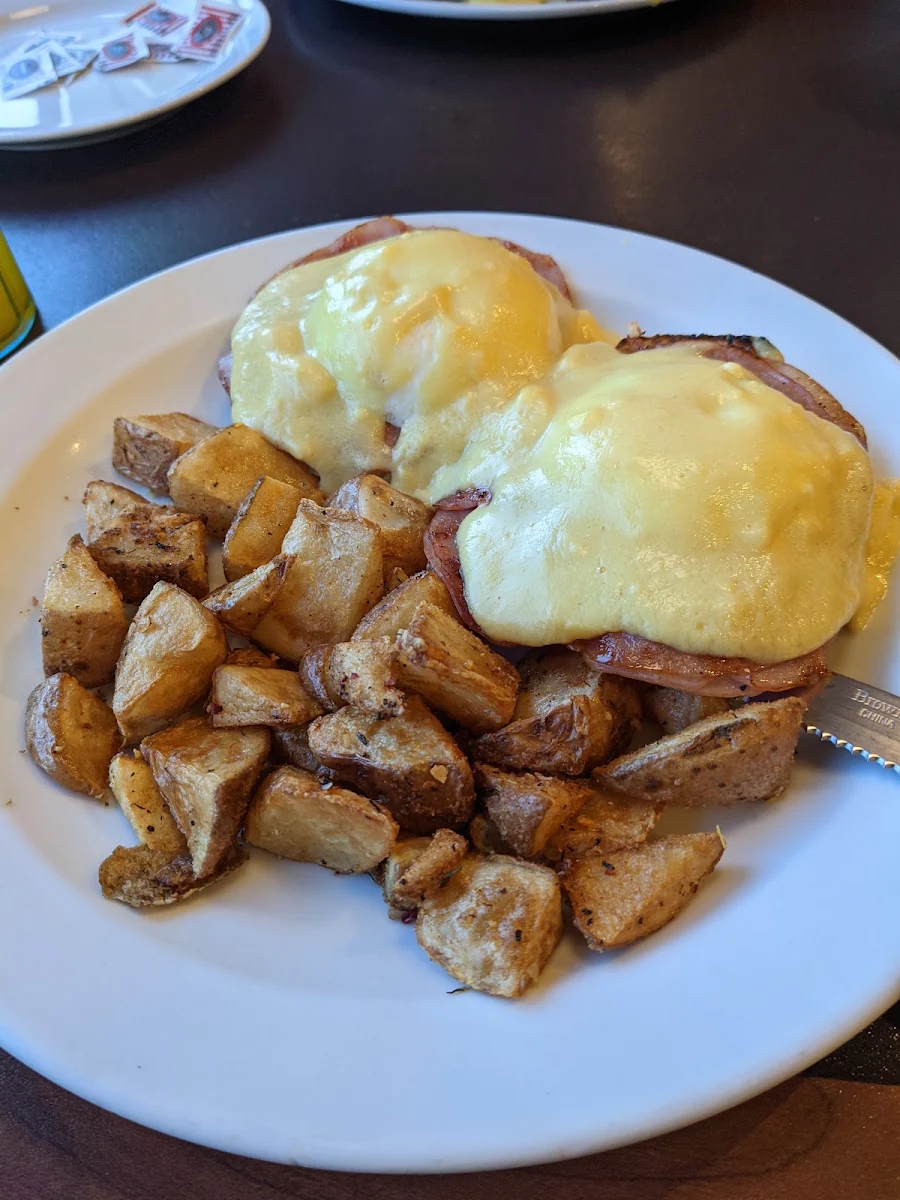 Eggs Benedict
