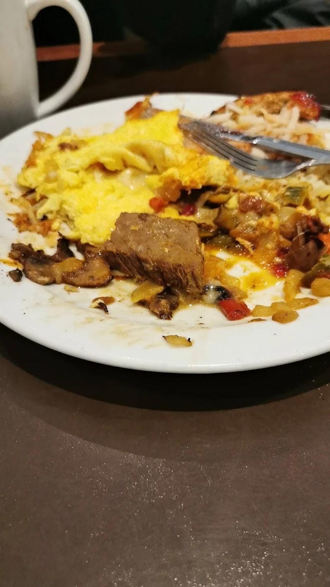 Philly Cheesesteak Omelette