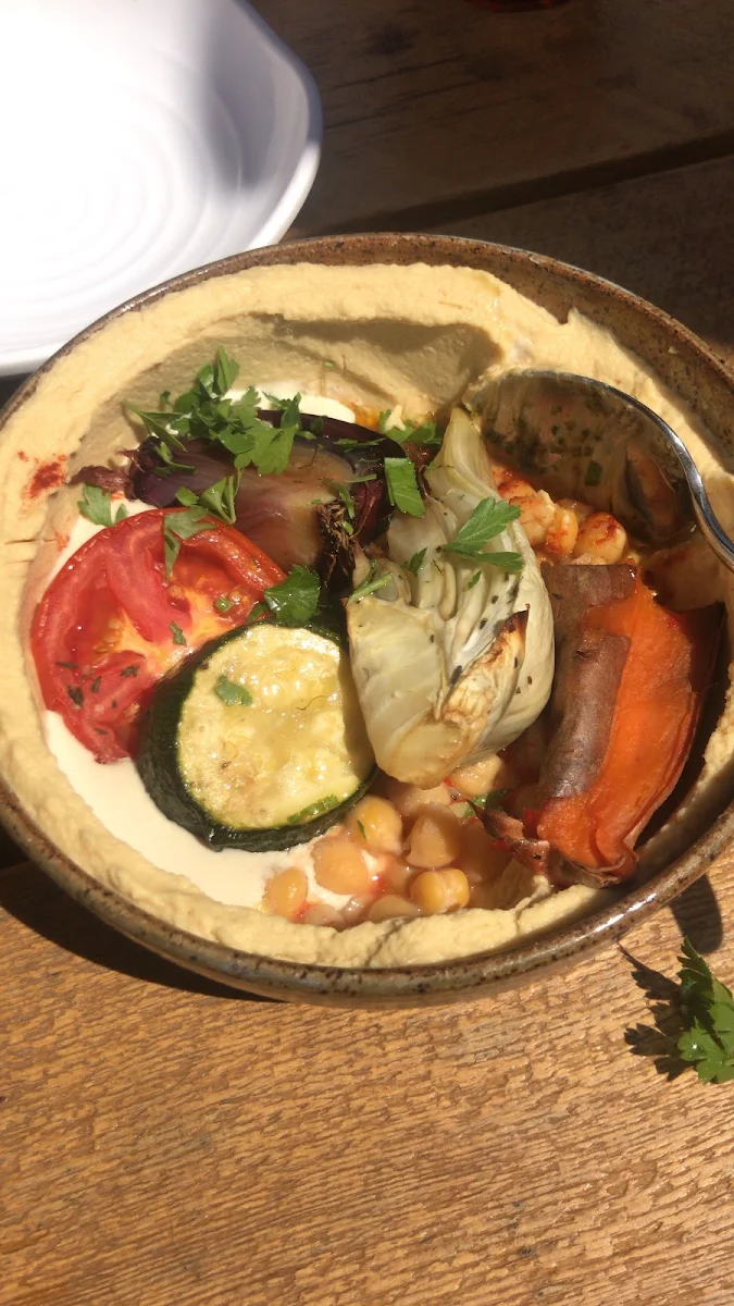 Sabich Hummus, Parallel Brothers