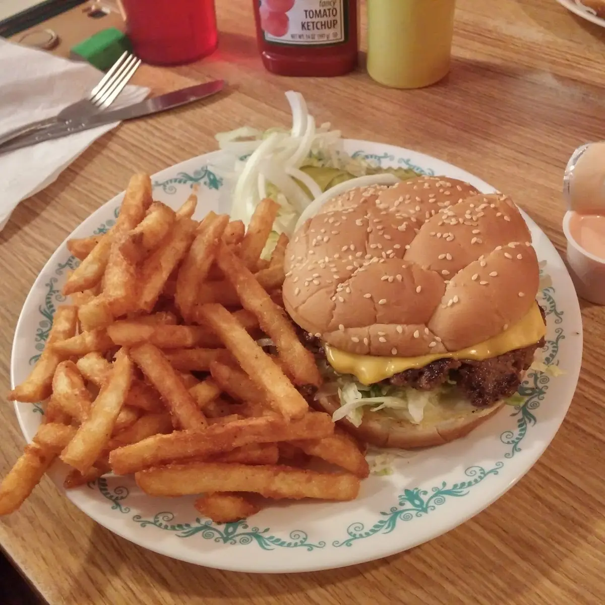 Cheeseburger and Fries
