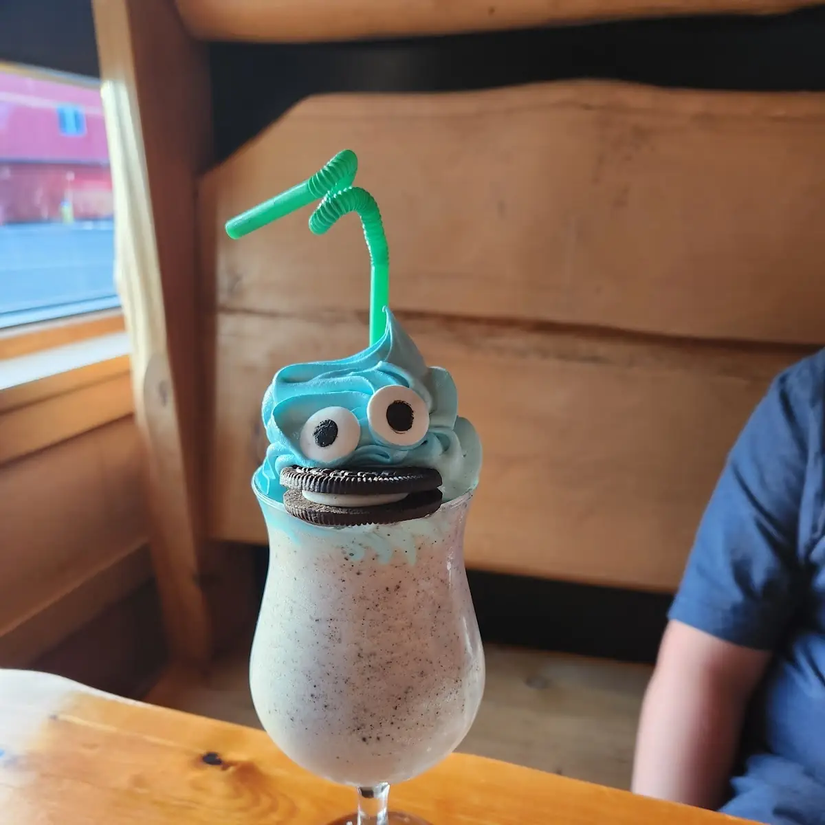 Cookie Monster Milkshake, Wacky’s