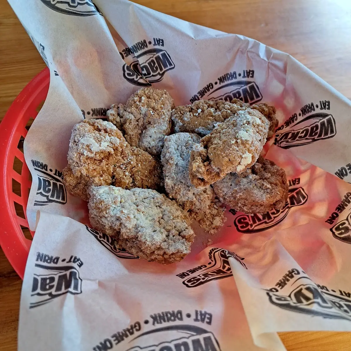 Hunny Garlic Wings, Wacky’s