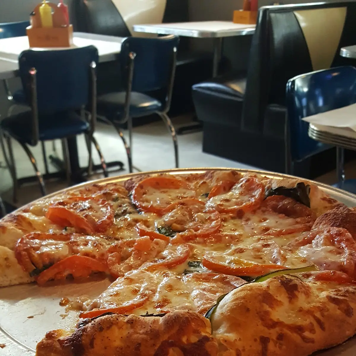 Tomato Basil Pizza