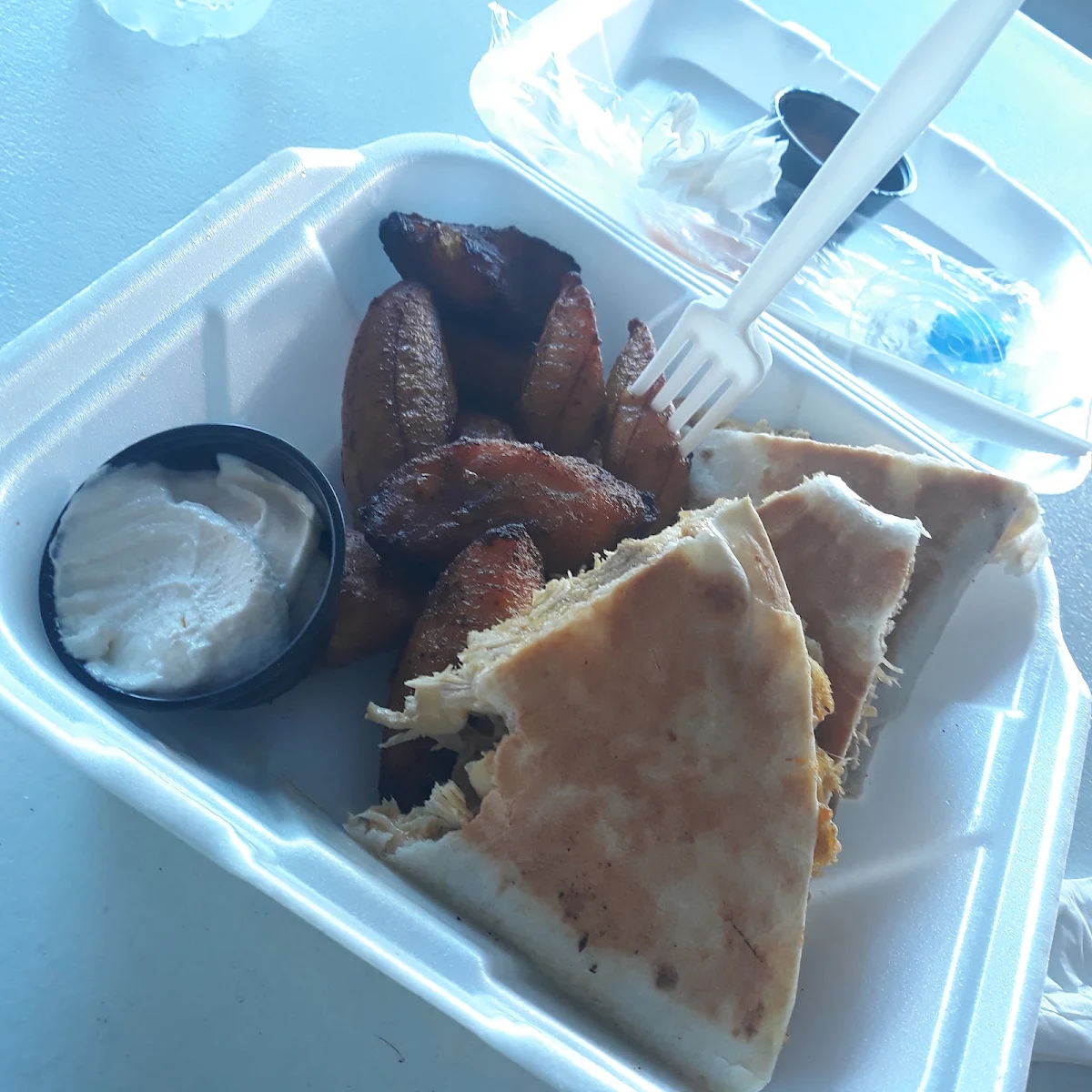Quesadilla Pollo Con Maduros