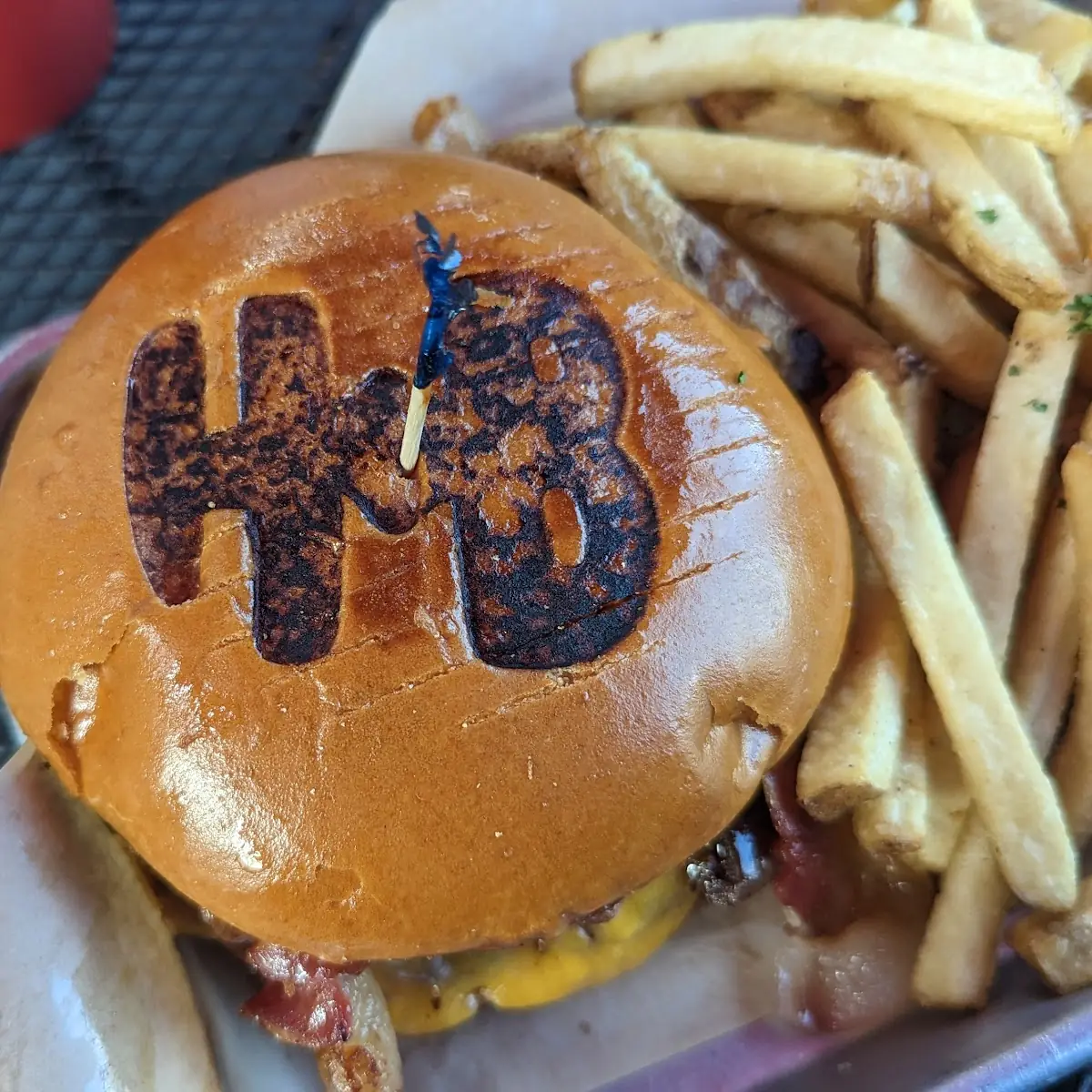 H Brothers Cheese Burger