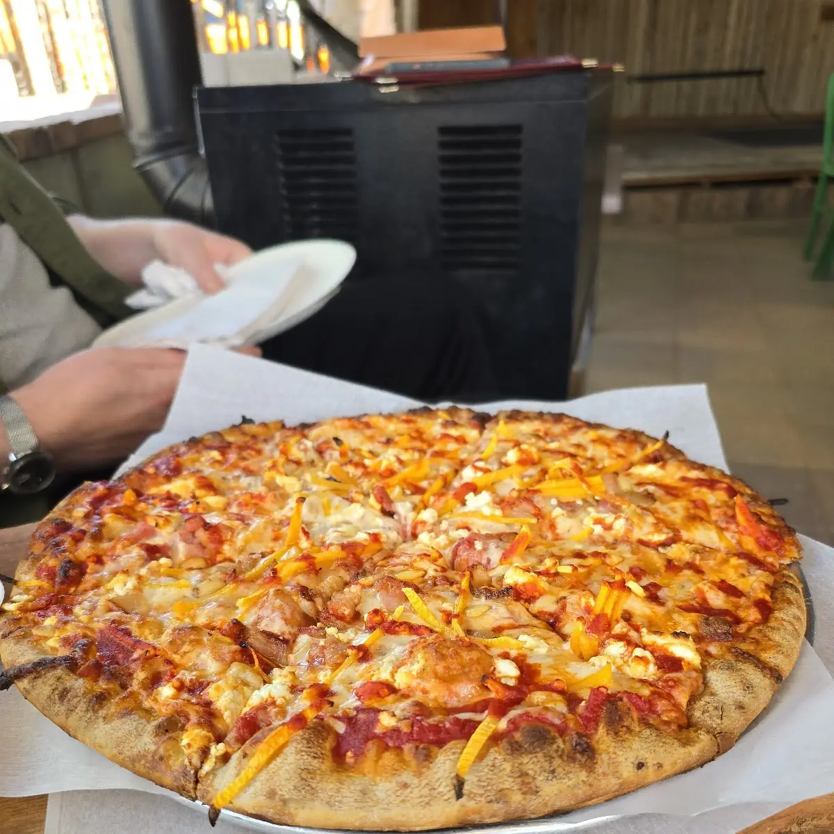 Pua'a Hawaiian Pizza