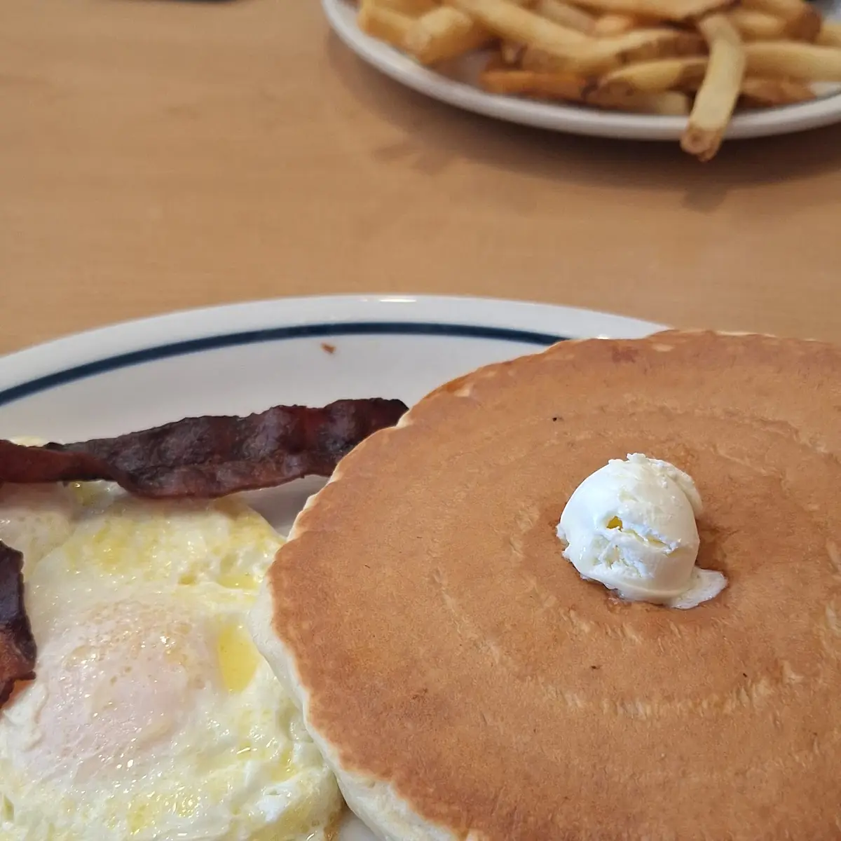 World-Famous Pancake Combo