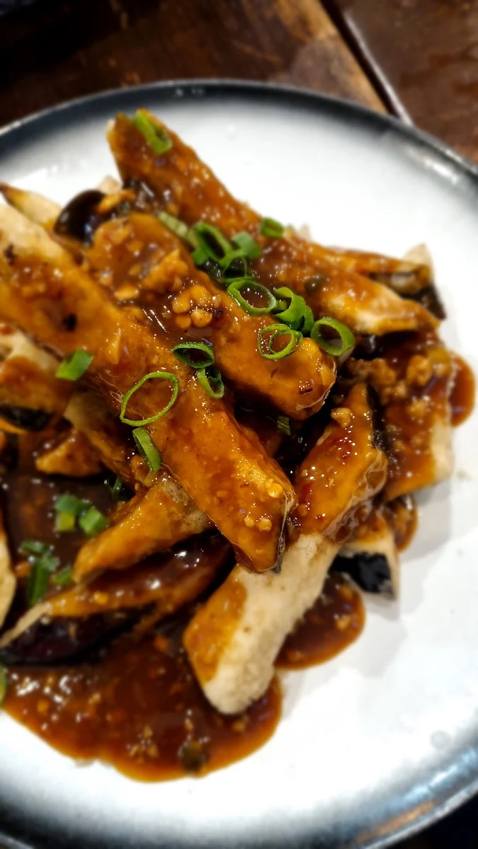 Crispy Eggplant with Sweet Sour Chilli Sauce with Pork Mince 鱼香茄子, Yummy Inn City 麻辣滋味