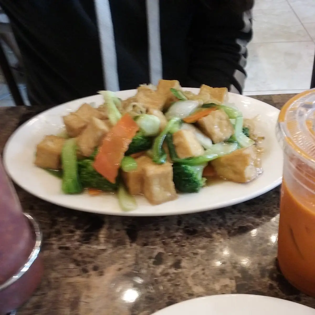 Tofu with Pan Fried Noodles and Veggie