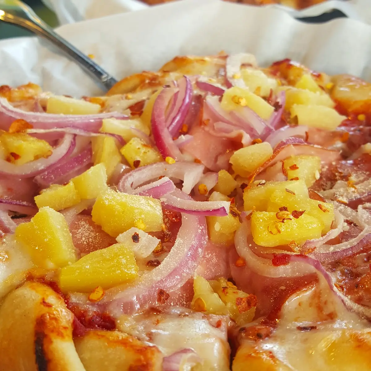 Hawaiian Pizza