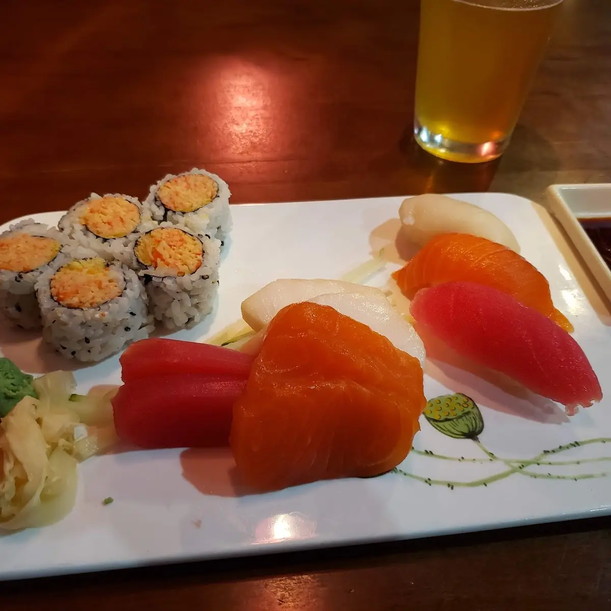 Sushi Sashimi Lunch Combo