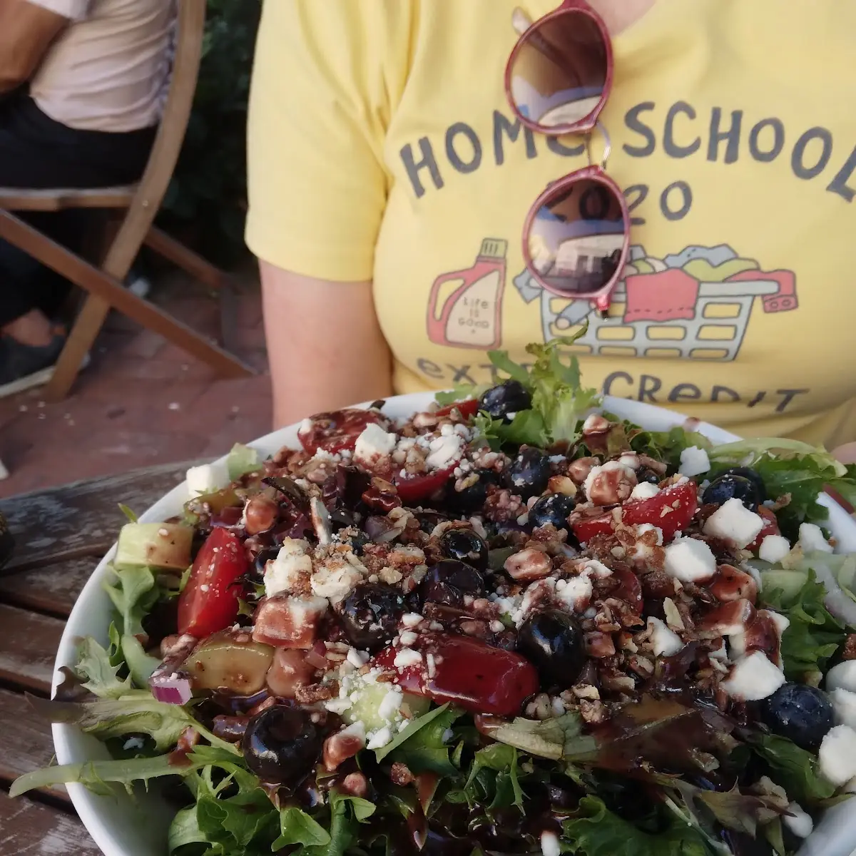 Blue Hen Salad