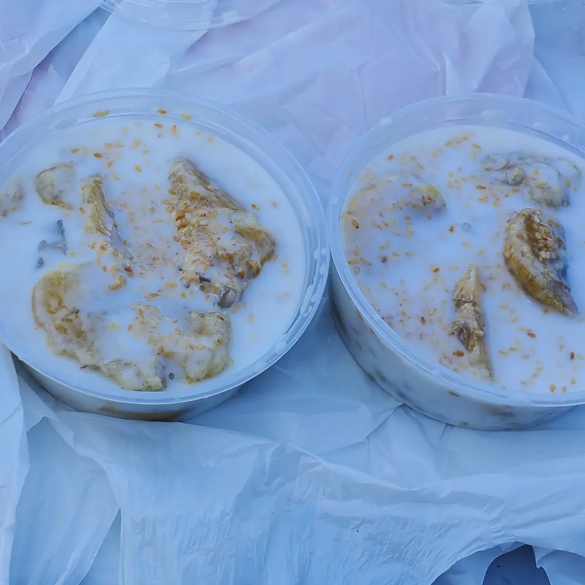 Che Chuoi Warm Vietnamese Banana Tapioca Pudding